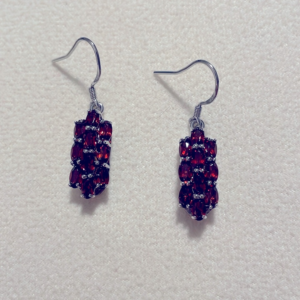 NWT JTV Sterling Silver Garnet Drop Earrings